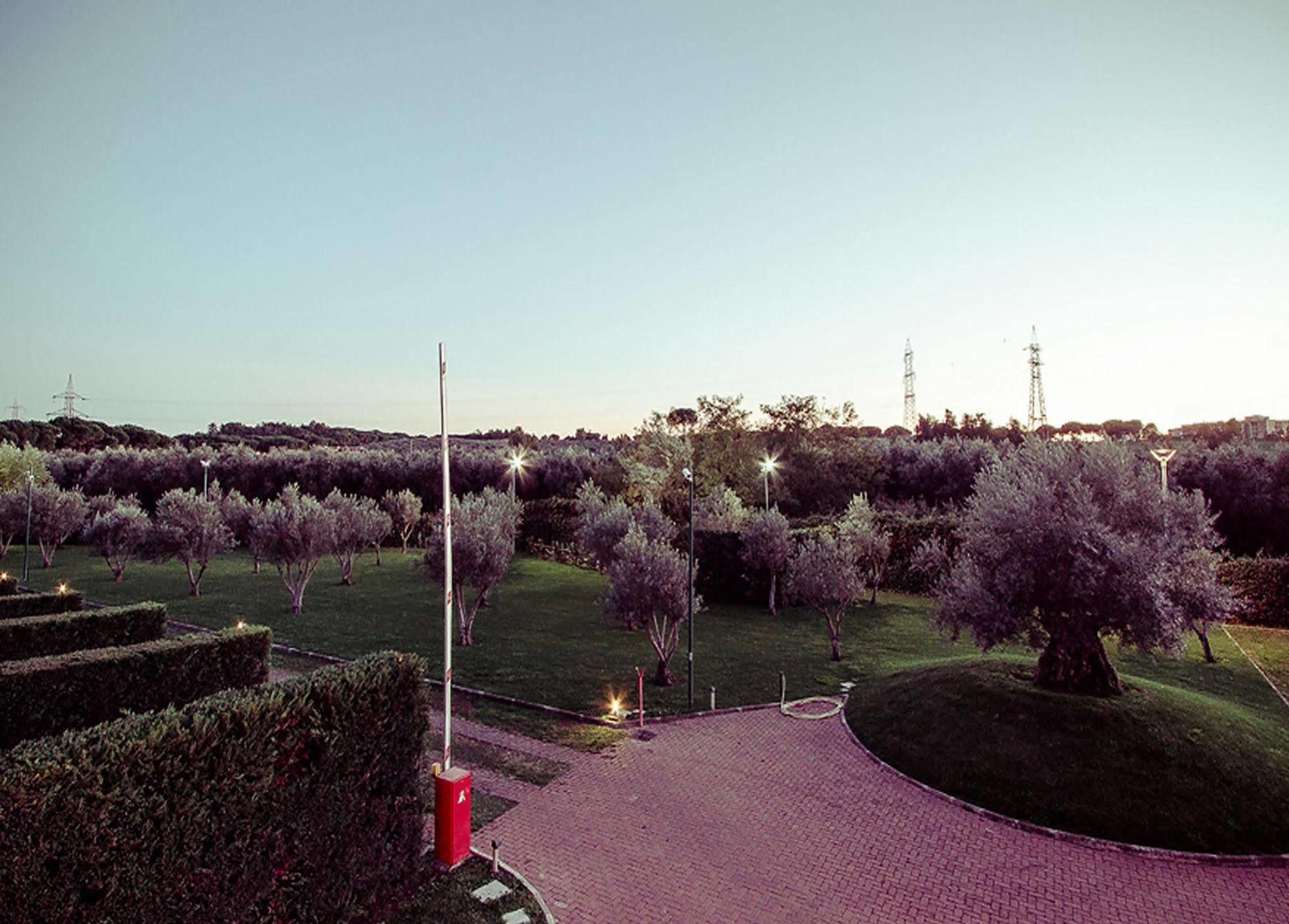 Hotel Ways Garden Hotel&leisure 4*