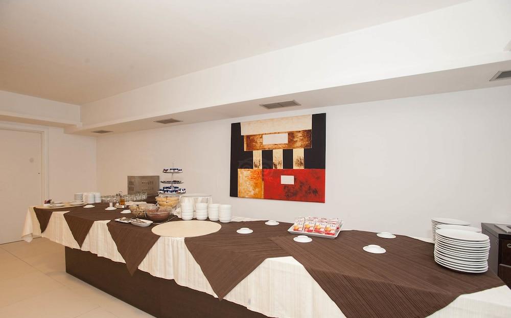Hotel All Ways Garden Hotel&leisure Rom